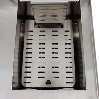 Friteuse électrique 2 x 10 Litres avec robinet de vidange à poser - 6 kW / GOLDINOX Friteuse électrique 2 x 10 Litres avec robinet de vidange à poser - 6 kW / GOLDINOX