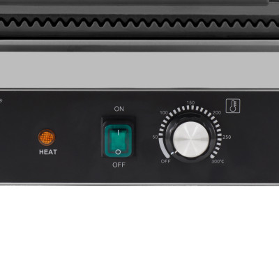 Contact Grill Panini Rainuré Haut et Bas - 340 x 230 mm / GOLDINOX Contact Grill Panini Rainuré Haut et Bas - 340 x 230 mm / GOLDINOX