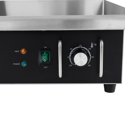 Plaque de cuisson en chrome lisse électrique professionnelle 550 mm - GOLDINOX Plaque de cuisson en chrome lisse électrique professionnelle 550 mm - GOLDINOX