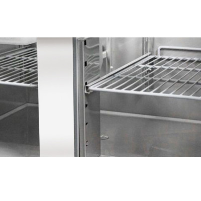 Table réfrigérée compacte 2 portes PREMIUM - GOLDINOX Table réfrigérée compacte 2 portes PREMIUM - GOLDINOX